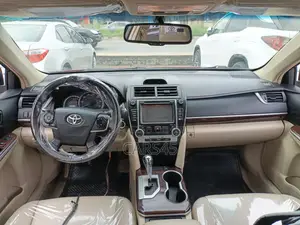 Toyota Camry 2014 Red