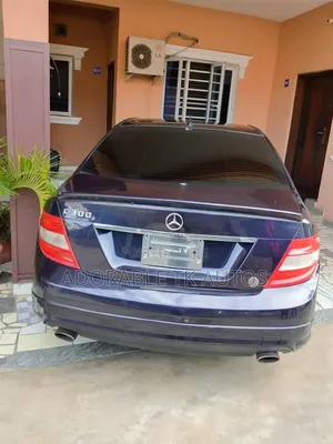 Mercedes-Benz C300 2009 Blue