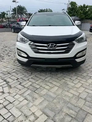 Hyundai Santa Fe 2014 White