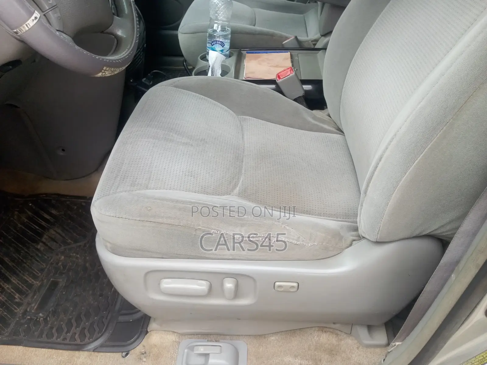 Toyota Sienna 2005 Silver