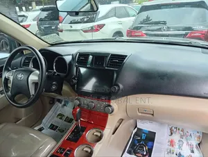 Toyota Highlander 2012