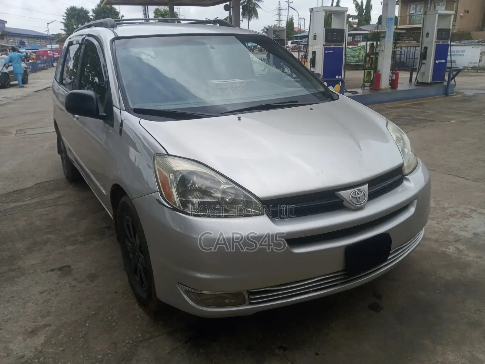 Toyota Sienna 2005 Silver