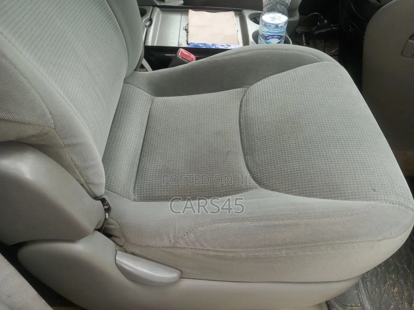Toyota Sienna 2005 Silver