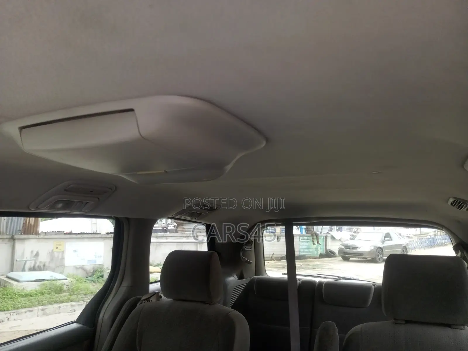 Toyota Sienna 2005 Silver