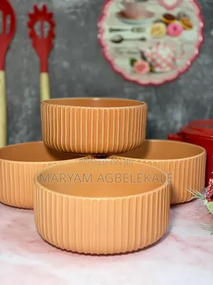 Ribbed Bowl