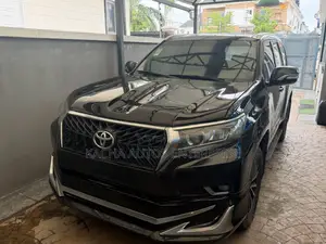 Toyota Land Cruiser Prado 2017 Black