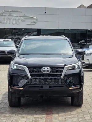 New Toyota Fortuner 2025 Black