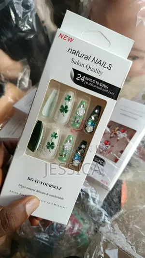 Press-on Nails