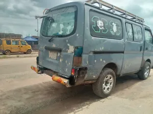 Nissan Caravan (Urvan) 2010 Grey