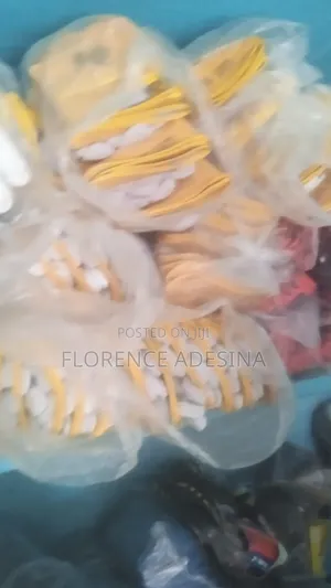 Hand Gloves Yellow And White