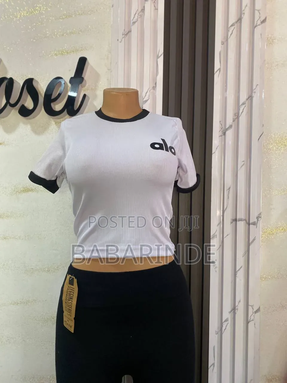 Crop Tops With Breathable Fabric