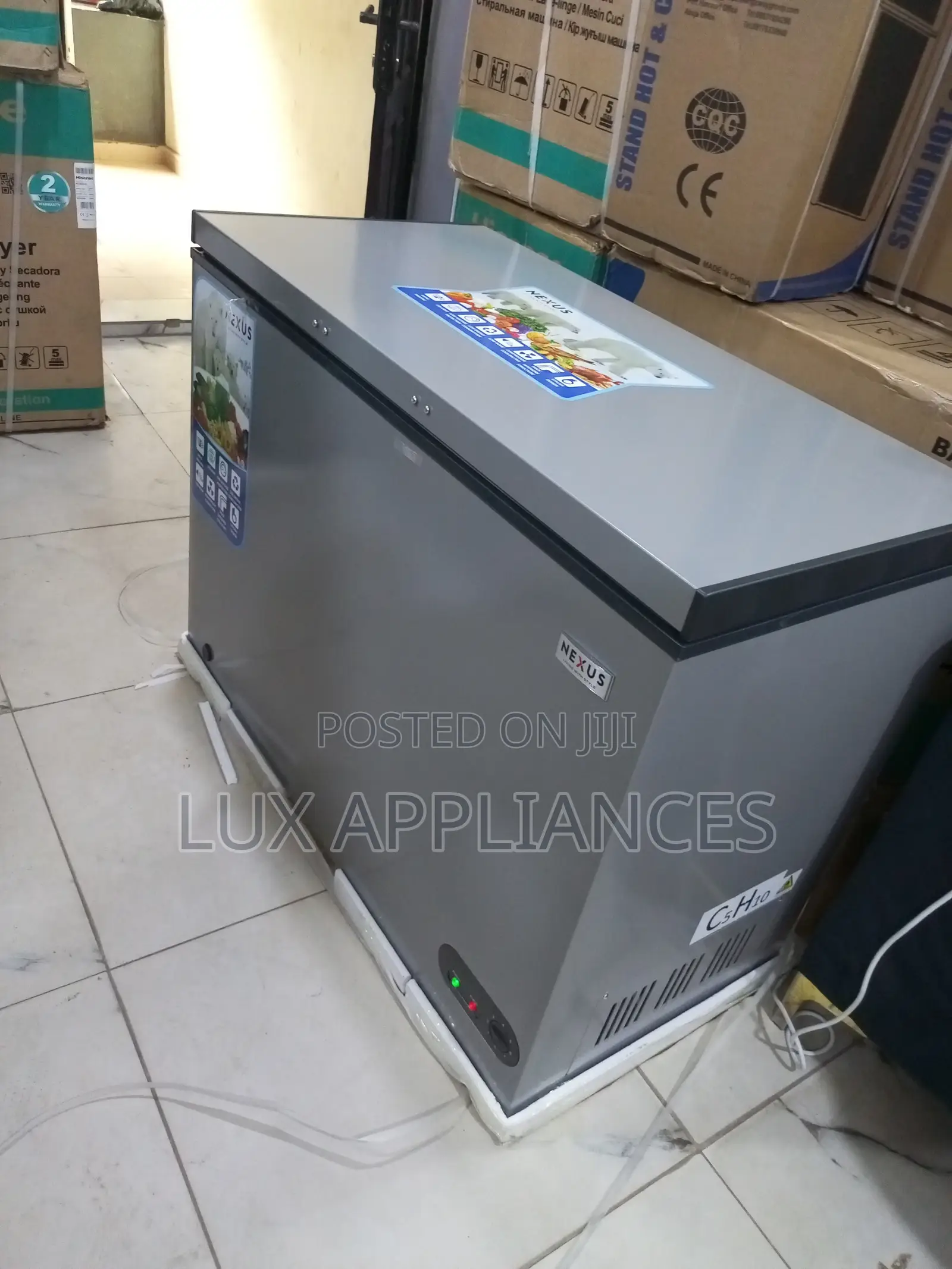 Nexus 250l Lockable Chest Freezer