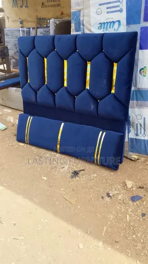 4.5 by 6 Bedframe