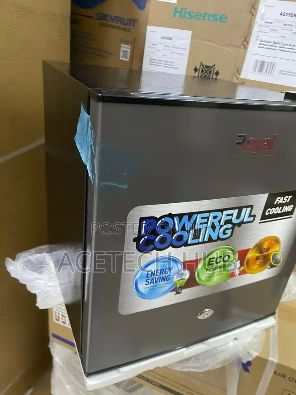 Royal Fridge – Compact Cooling Solution