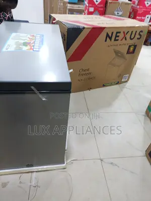 Nexus 250l Chest Freezer With Easy-Clean Interior