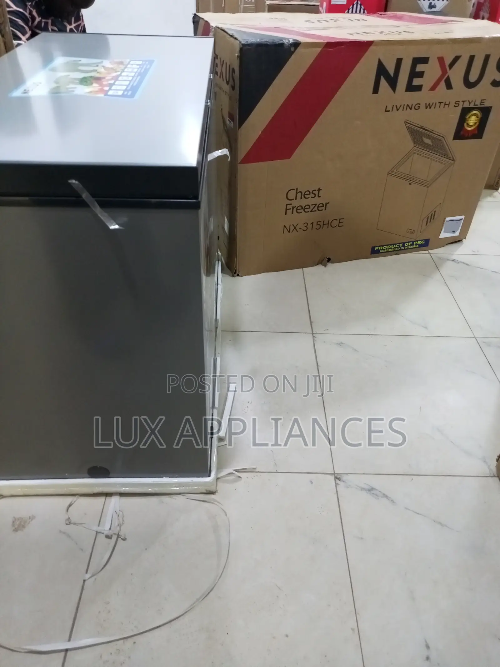 Nexus 250l Premium Deep Freezer With Adjustable Temperature