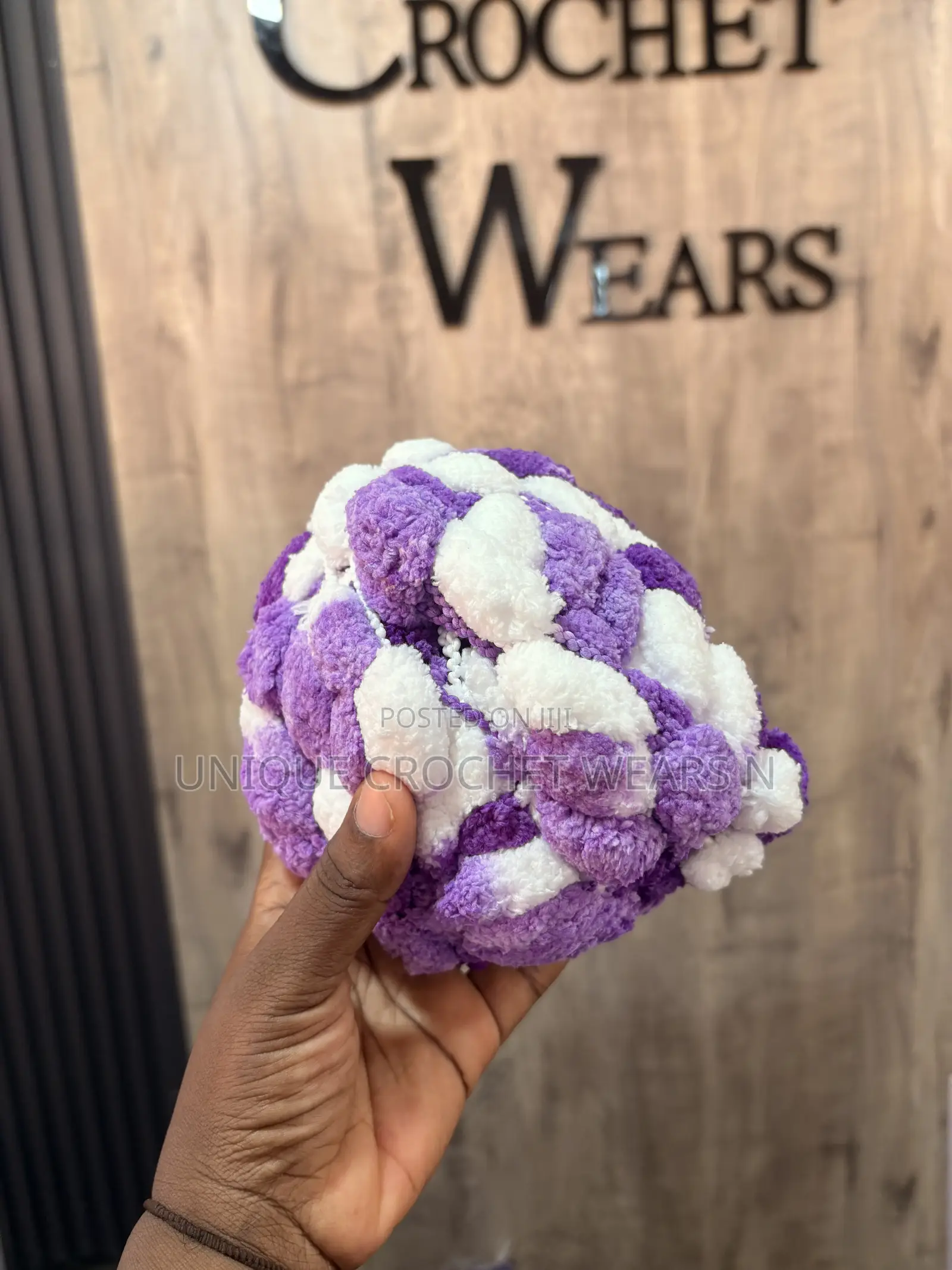 Pompom Yarn 100g