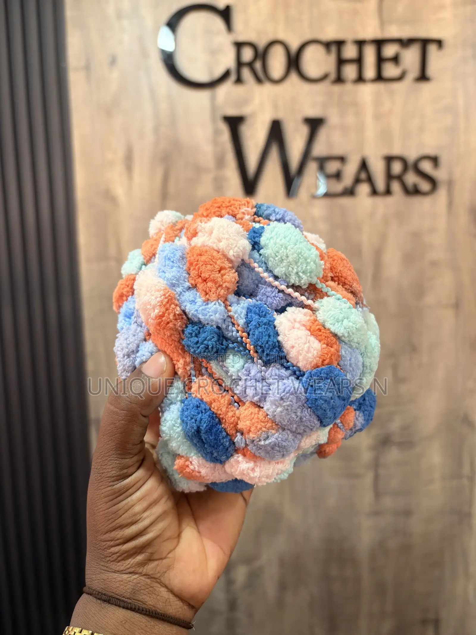 Pompom Yarn 100g
