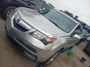 Acura MDX Advance Package SUV AWD (3.7L 6cyl 6A) 2011 Silver