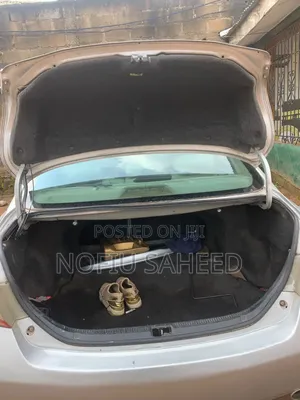 Toyota Camry 2009 Silver