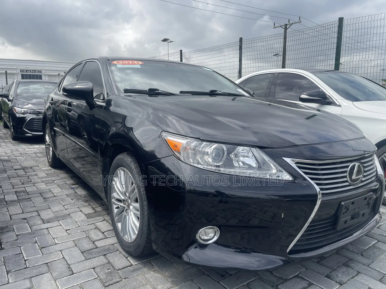 Lexus ES 2013 Black