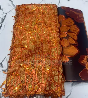 Frenges Lace