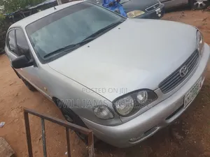 Toyota Corolla 2005 Silver