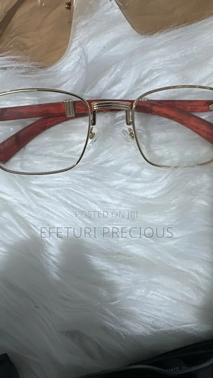 Glasses Up