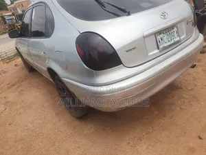 Toyota Corolla 2005 Silver