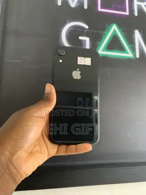 Apple iPhone XR 64 GB Black