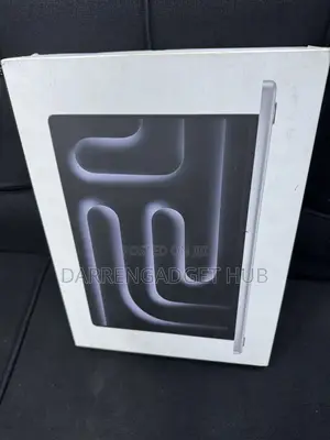 New Laptop Apple MacBook Pro 2024 M4 Pro 48GB Apple M4 Pro SSD 512GB