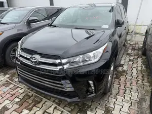 Toyota Highlander 2016 Black