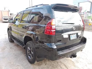 Lexus GX 470 Sport Utility 2005 Black