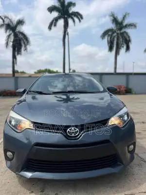 Toyota Corolla LE Premium 4dr Sedan (1.8L 4cyl CVT) 2014 Gray