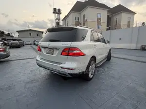 Mercedes-Benz M Class ML 350 4Matic 2013 White