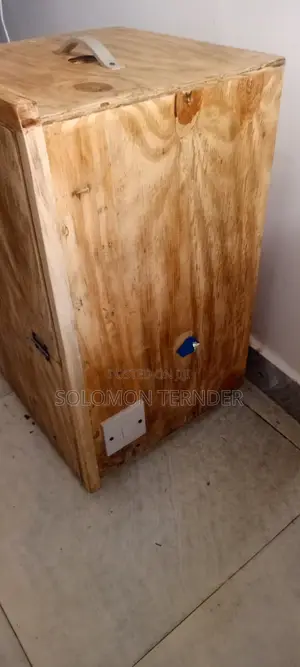Dehydrator