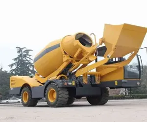 Self Loading Concrete Mixer
