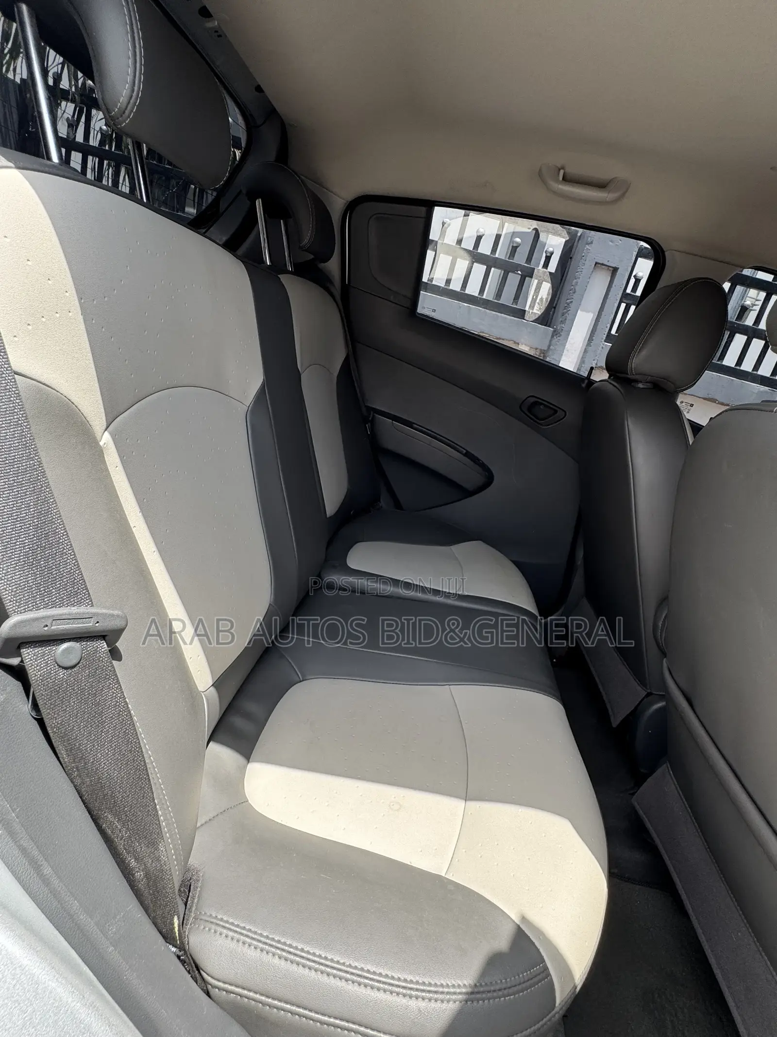 Chevrolet Spark 2011 Silver