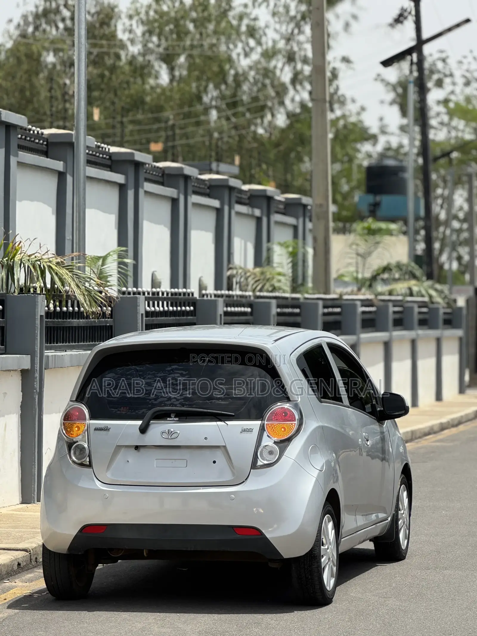 Chevrolet Matiz 2011 Silver