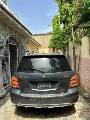 Mercedes-Benz GLK-Class 350 2010 Gray