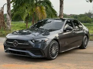 Mercedes-Benz C300 2023 Black