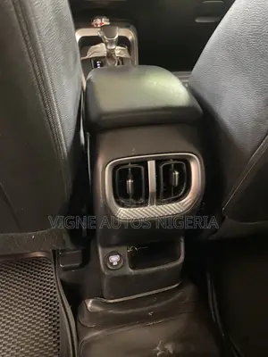 Kia Sonet 1.5 Petrol FWD 2022 Gold