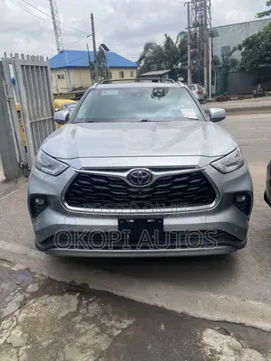 Toyota Highlander 2020 Silver