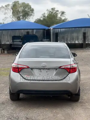 Toyota Corolla LE 4dr Sedan (1.8L 4cyl CVT) 2016 Gray