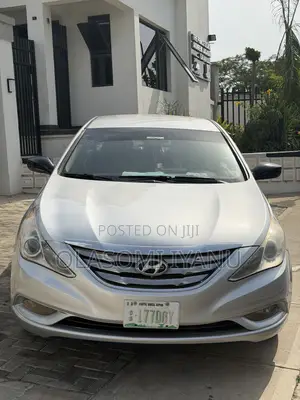 Hyundai Sonata 2012 Silver