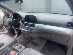 Honda Odyssey 2011 Gray