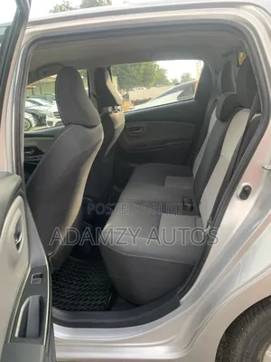 Toyota Yaris 2020 Silver