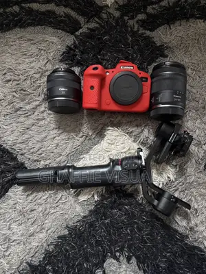 (Combo) Canon Eos R6, Rf 35mm Stm, Rf 24-105mm Stm, Dji Rs3 Mini