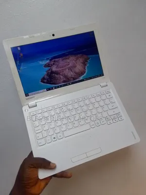 Laptop Lenovo IdeaPad 110S 2GB Intel Celeron SSD 32GB