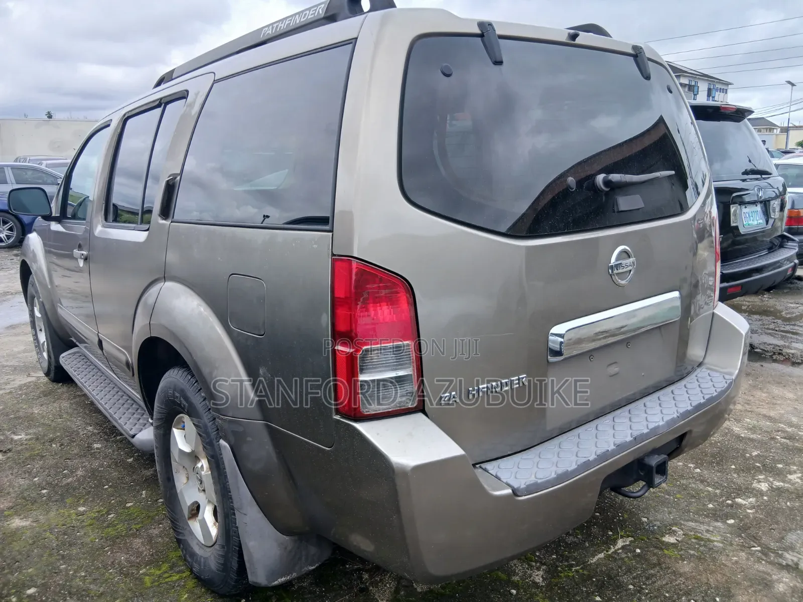 Nissan Pathfinder 2006 Brown